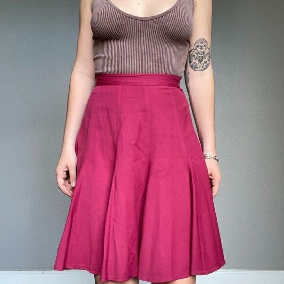 Vintage IGI & IGI 90s Tennis Skirt Pleated Berry Red Size Small Made in Italy - Picture 6 of 10